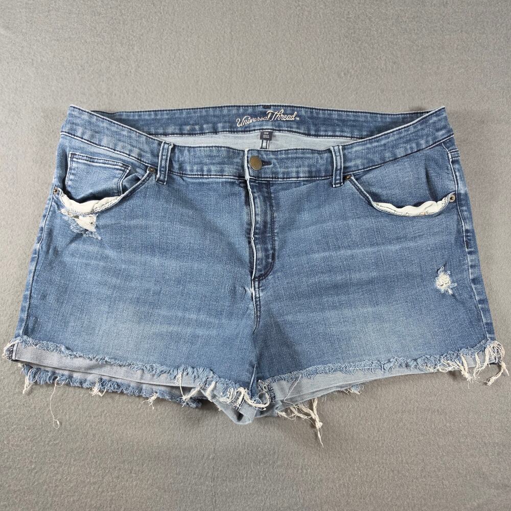 Universal Thread Womens 20W Medium Wash High Rise Frayed Cut Off Denim Shorts